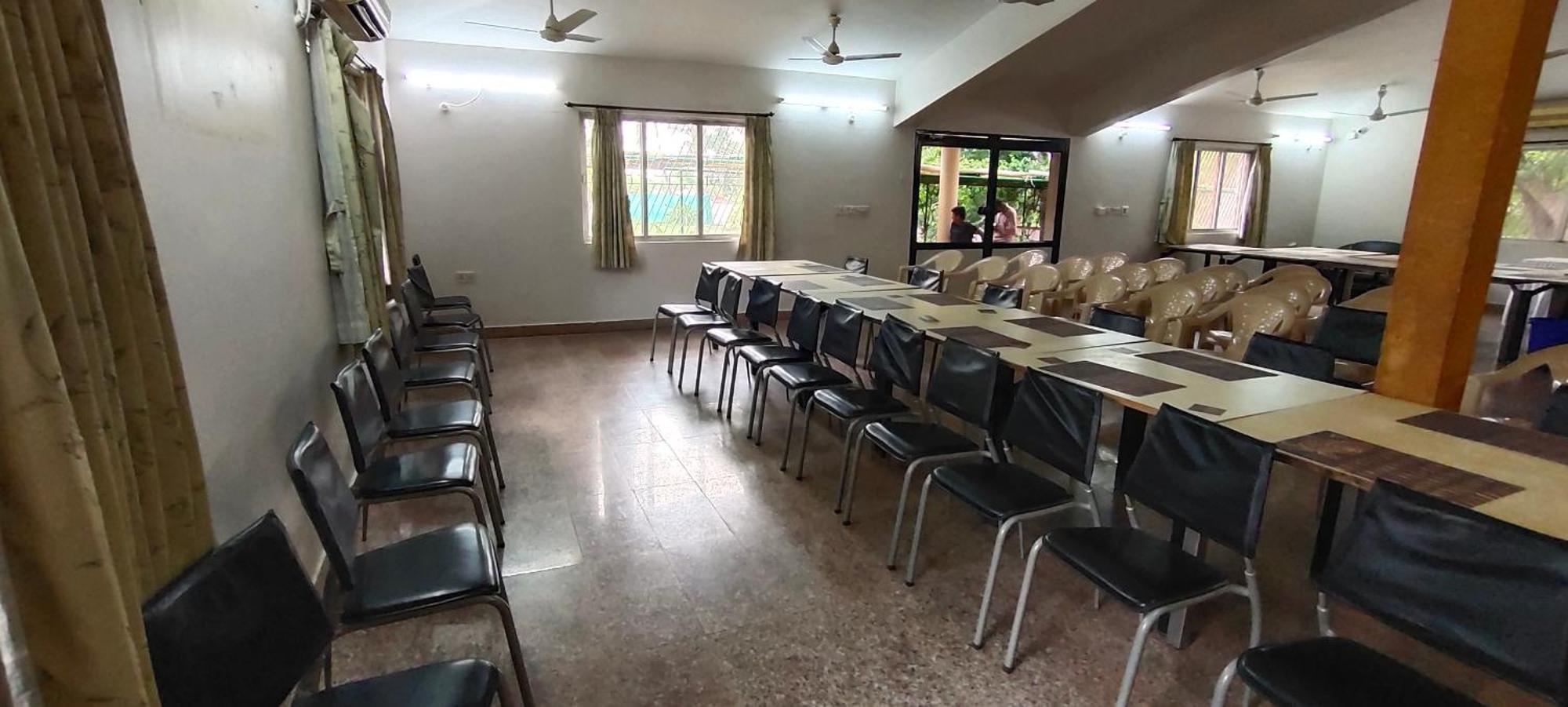 Stay Guru Resort Farm Villa Bhuj Esterno foto